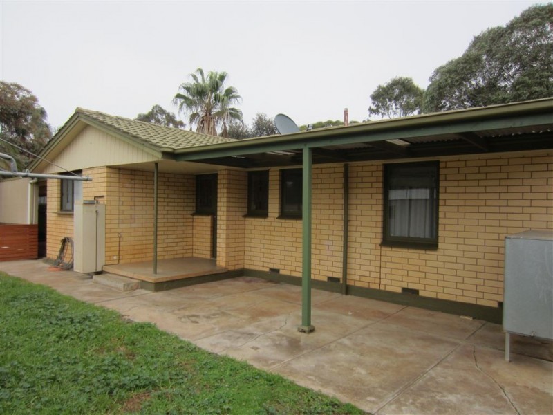 32 Alawoona Road, Munno Para SA 5115