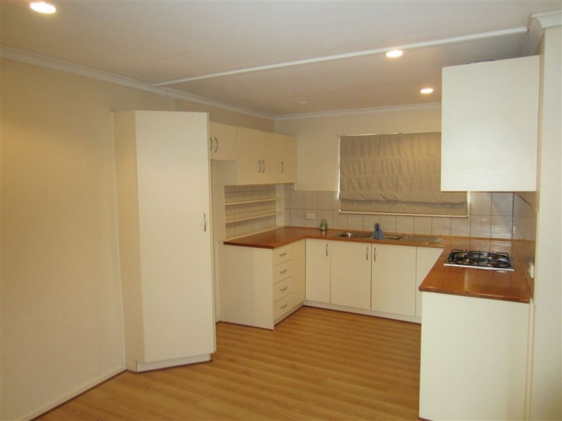 32 Alawoona Road, Munno Para SA 5115