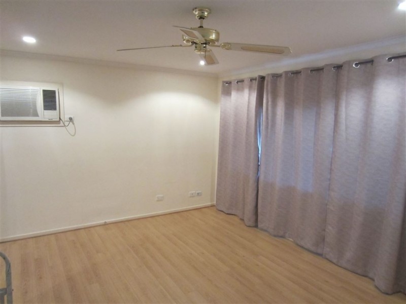 32 Alawoona Road, Munno Para SA 5115