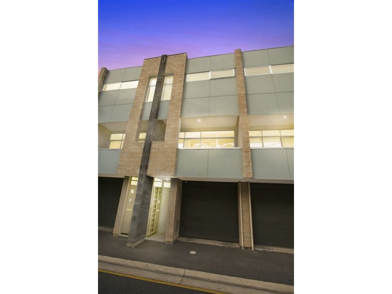 14 Hobson Place, Adelaide SA 5000