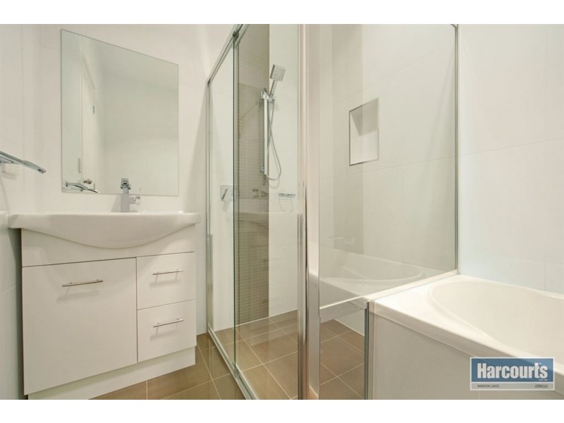 27A Coventry Street, Mawson Lakes SA 5095