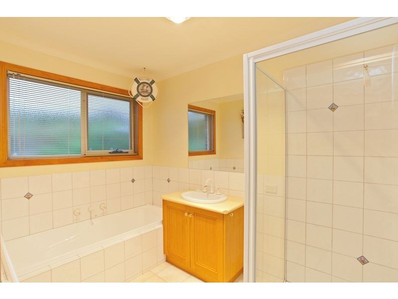 23 Gilday Court, Haddon VIC 3351