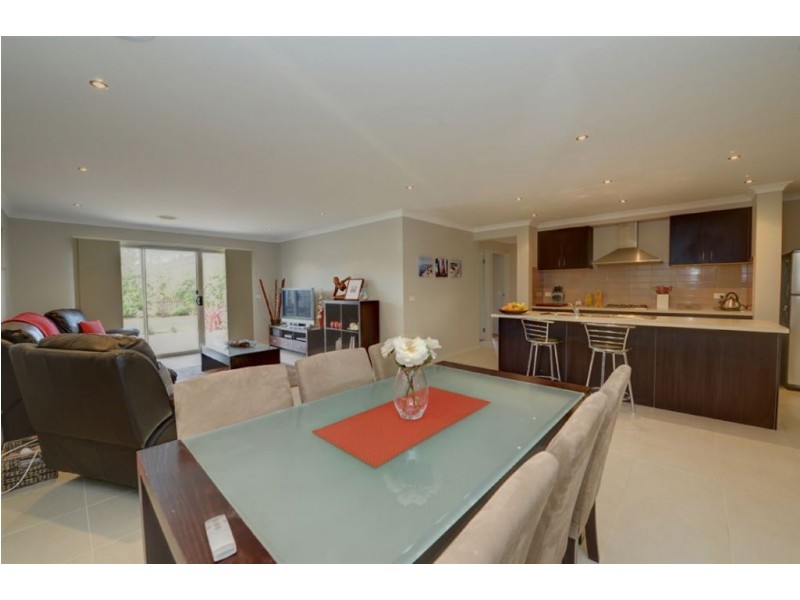 24 Normlyttle Parade, Miners Rest VIC 3352
