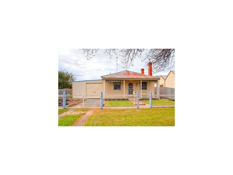 6 Comb Street, Soldiers Hill VIC 3350