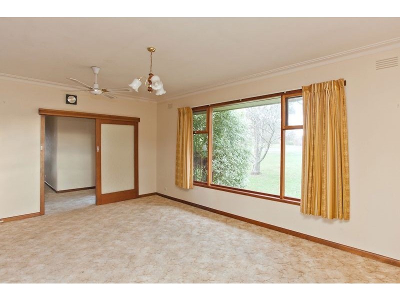 111 Daylesford Road, Brown Hill VIC 3350