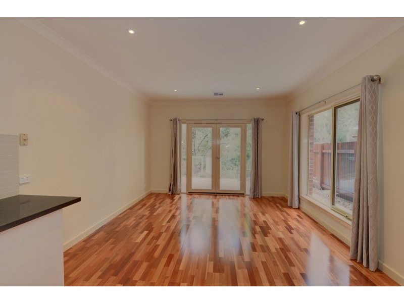 13/322 Clayton Street, Canadian VIC 3350