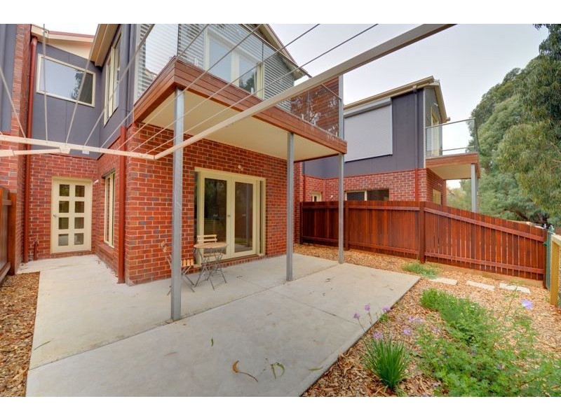 13/322 Clayton Street, Canadian VIC 3350