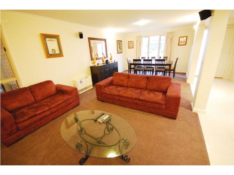 82 Alfredton Drive, Alfredton VIC 3350