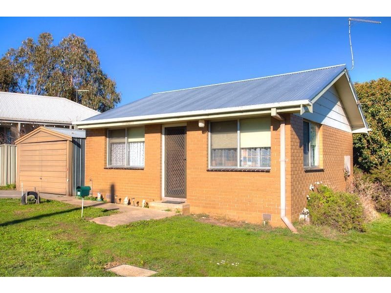 1/51 Haines Street, Creswick VIC 3363