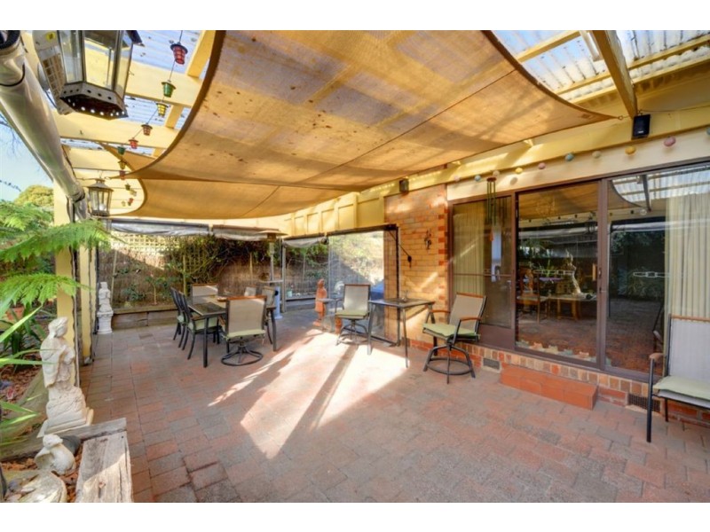 13 Exchange Street, Newington VIC 3350