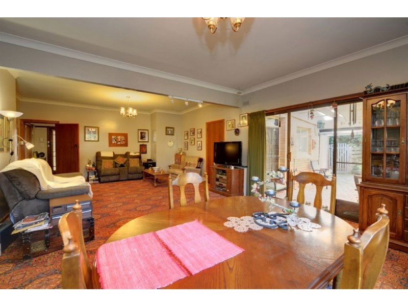 13 Exchange Street, Newington VIC 3350