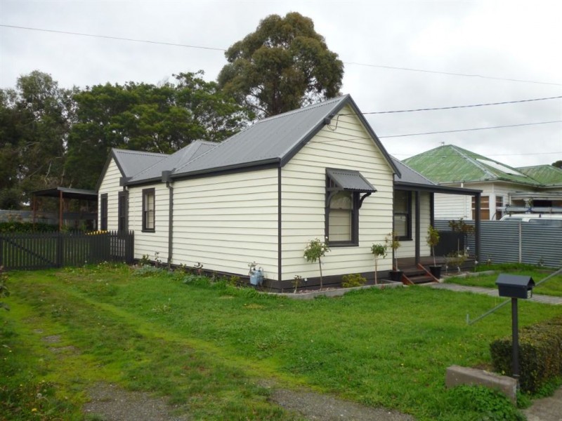 20 Canterbury Street, Brown Hill VIC 3350