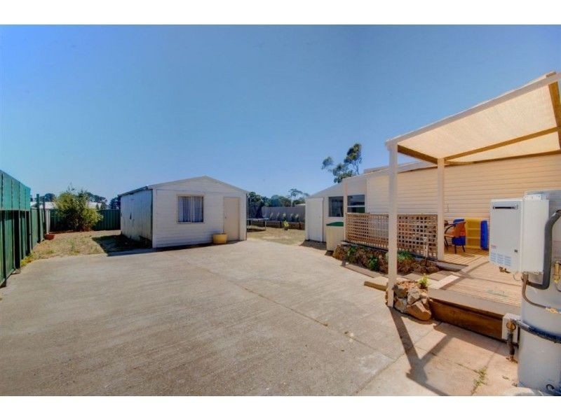 1244 Grevillea Road, Wendouree VIC 3355