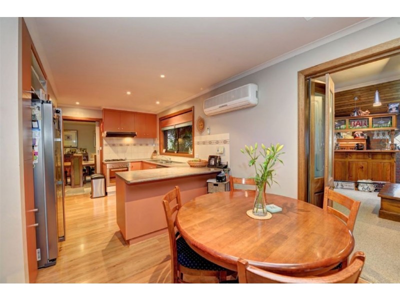 9 Earls Square, Delacombe VIC 3356