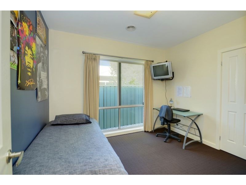 80 Faversham Avenue, Lake Gardens VIC 3355