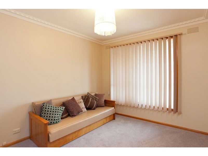 13 Ivanhoe Street, Wendouree VIC 3355