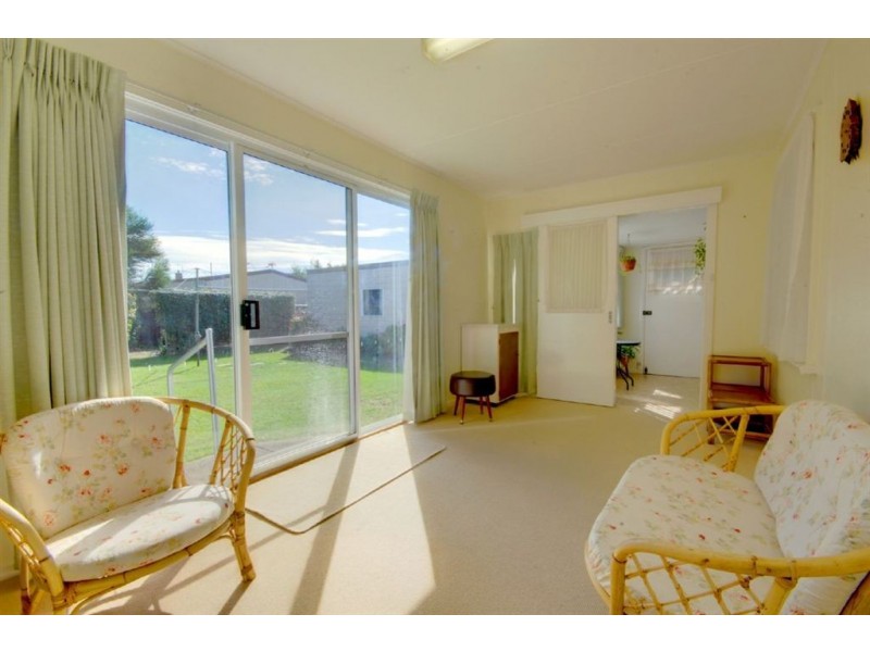 8 Prince Street, Alfredton VIC 3350