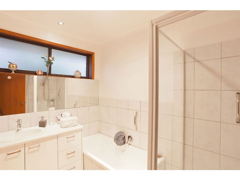 1032 Geelong Road, Mount Clear VIC 3350