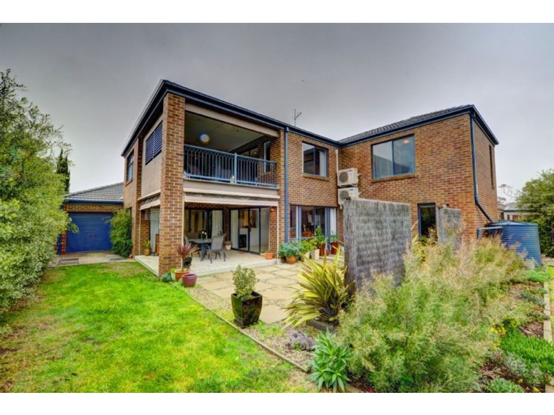 43 St Andrews Place, Lake Gardens VIC 3355