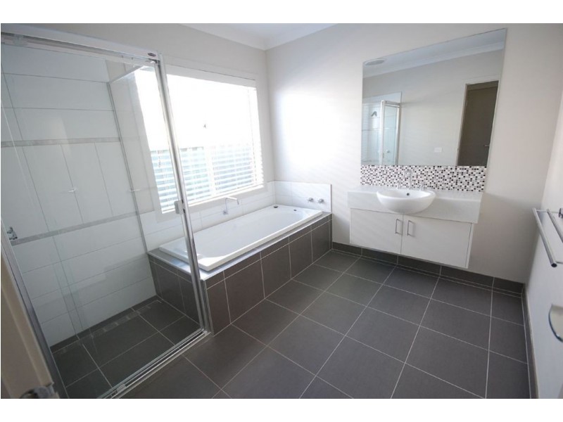 11 Baxter Street, Ballarat VIC 3350