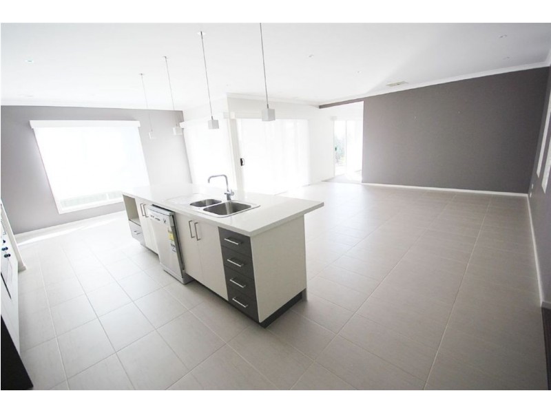 11 Baxter Street, Ballarat VIC 3350