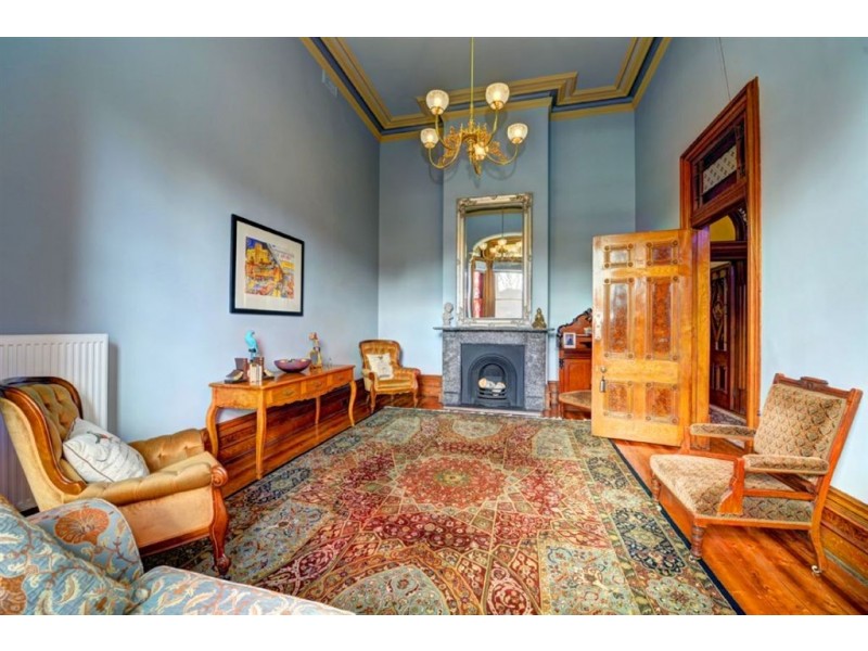 25 Victoria Avenue, Lake Wendouree VIC 3350