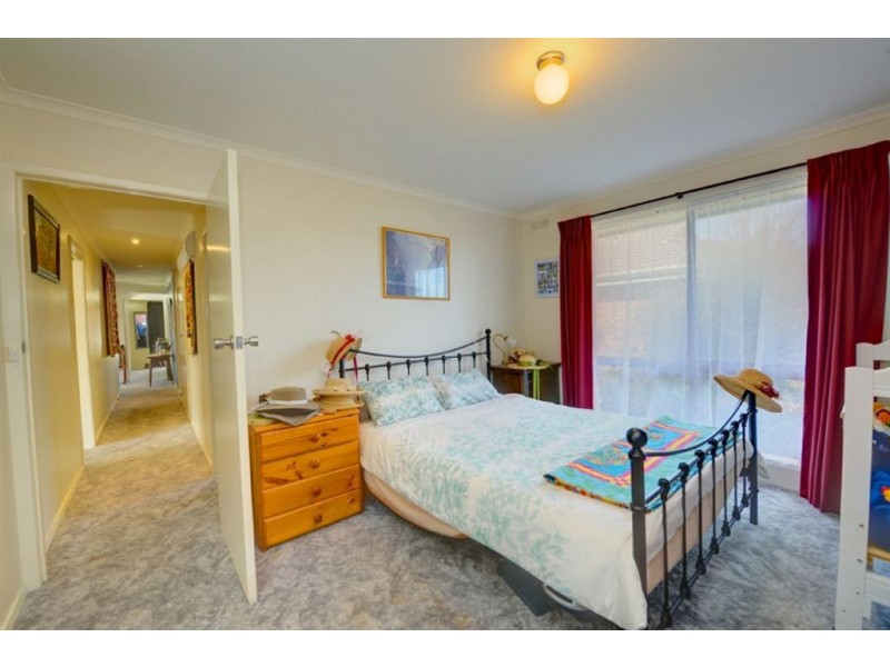 5 Margaret Avenue, Ballarat North VIC 3350