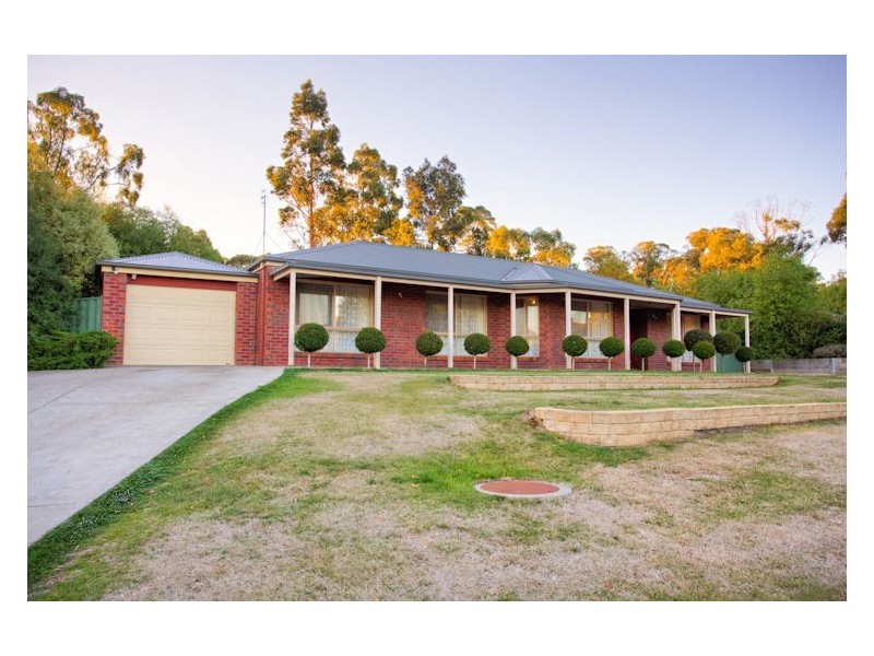 11 Sheoak Drive, Buninyong VIC 3357