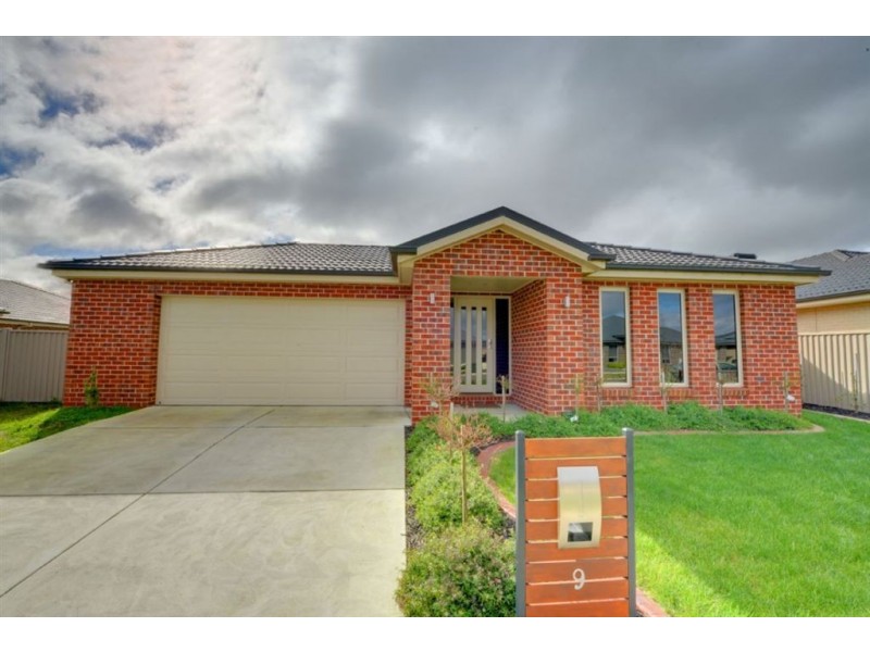 9 Naroo Street, Alfredton VIC 3350