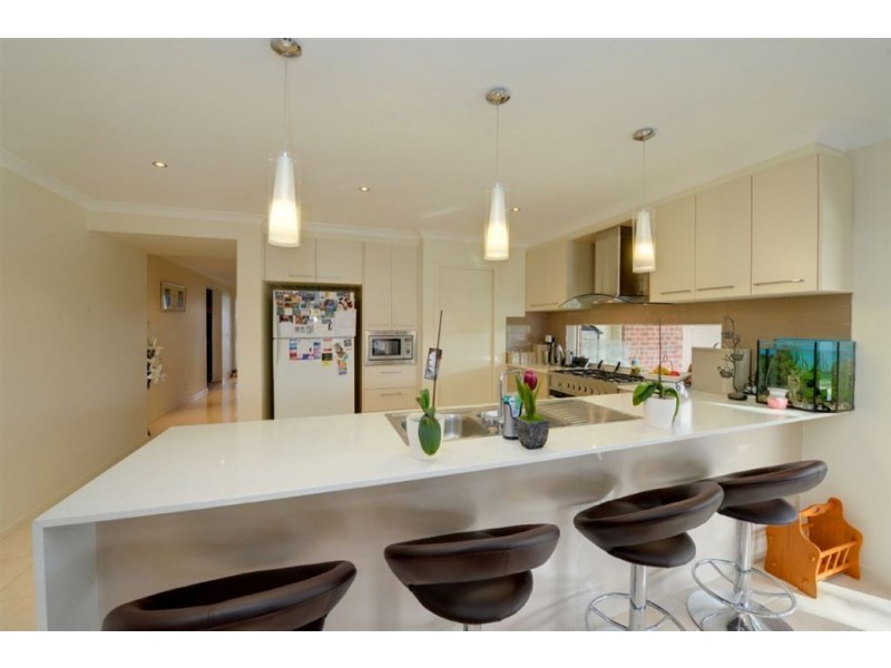 9 Naroo Street, Alfredton VIC 3350