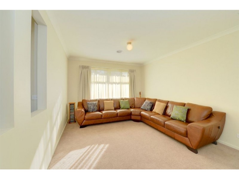 15 Learmonth Street, Buninyong VIC 3357