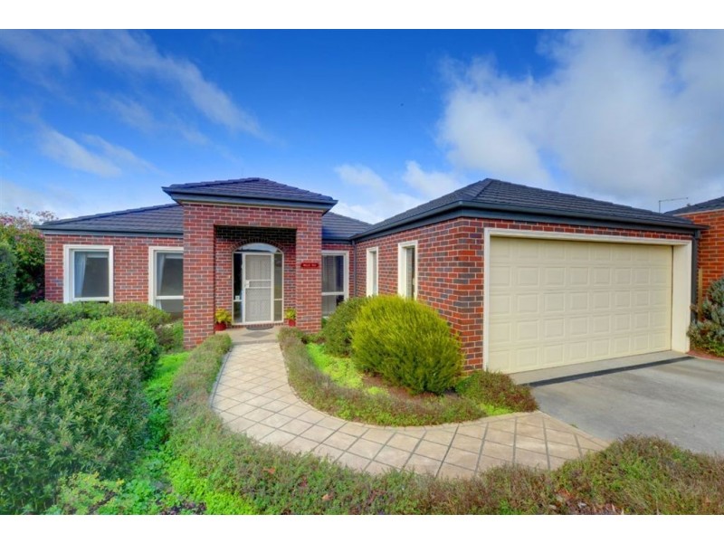 5 Chapel Cross Court, Delacombe VIC 3356