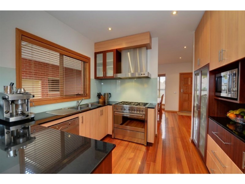 2A Nightingale Street, Newington VIC 3350