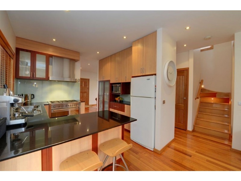 2A Nightingale Street, Newington VIC 3350