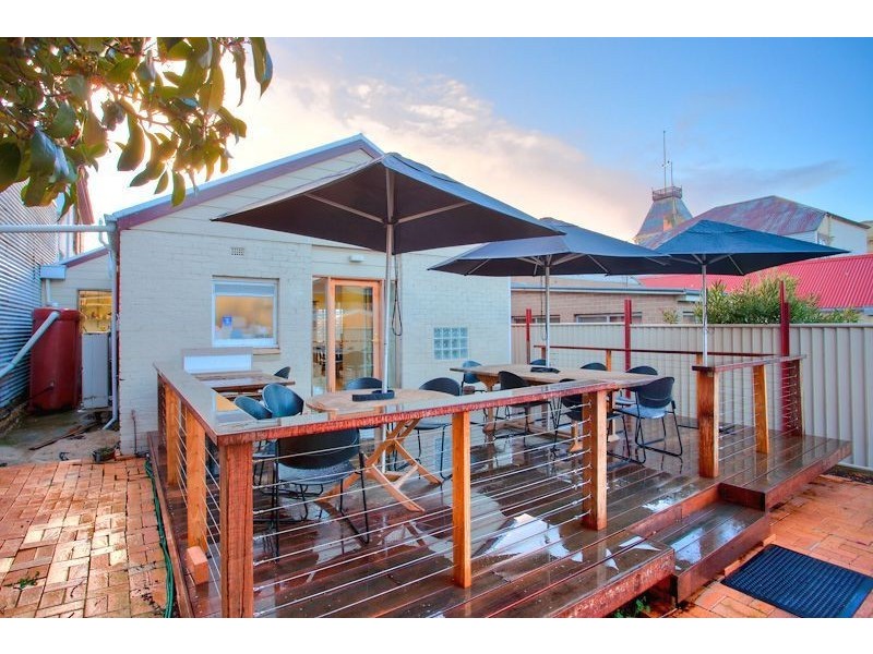 84 Albert Street, Creswick VIC 3363