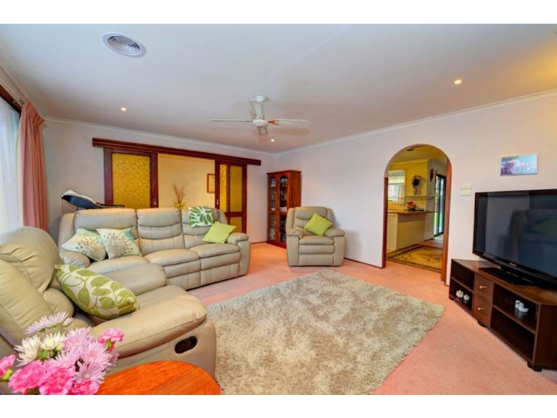 10 Langstaffe Drive, Wendouree VIC 3355