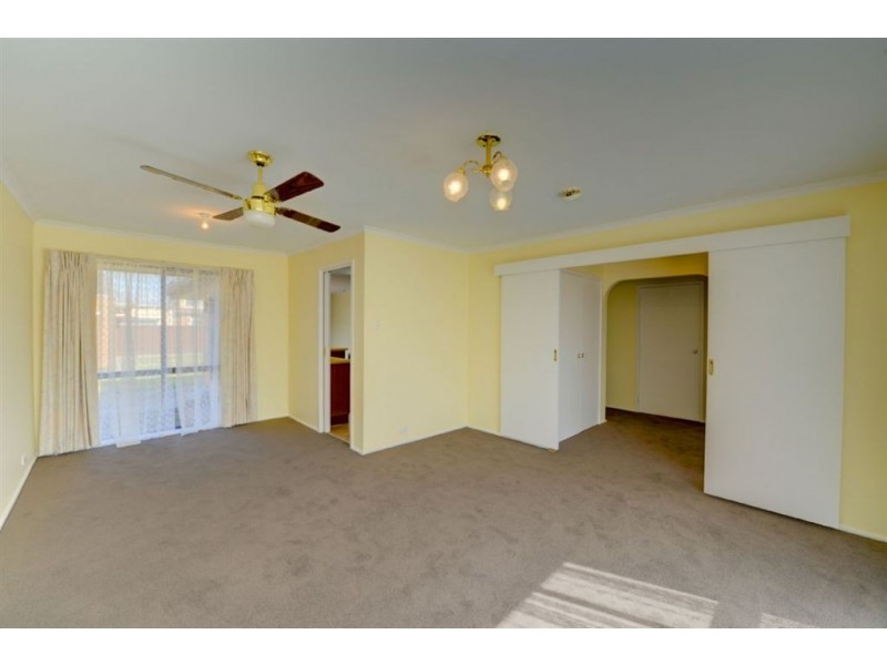 7 Goderic Street, Wendouree VIC 3355