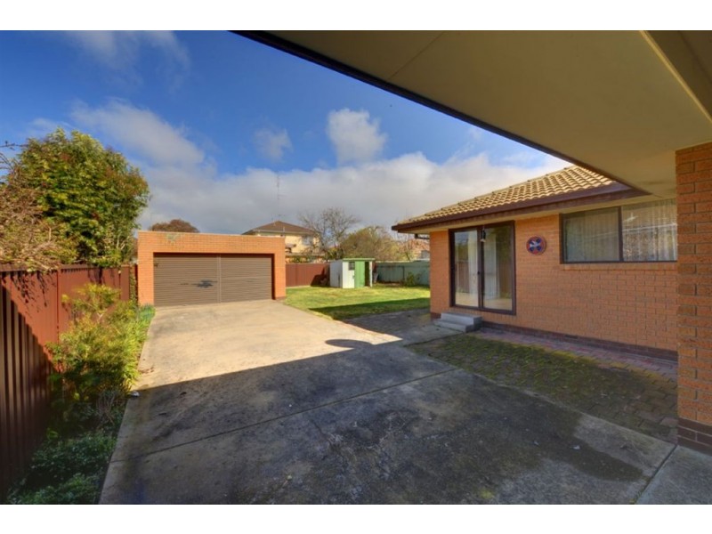 7 Goderic Street, Wendouree VIC 3355