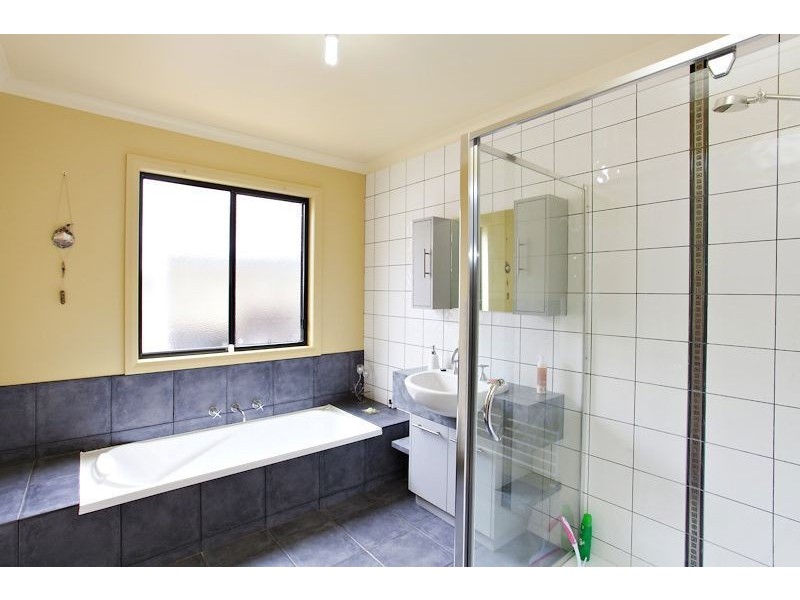 20 Quicks Lane, Creswick North VIC 3363