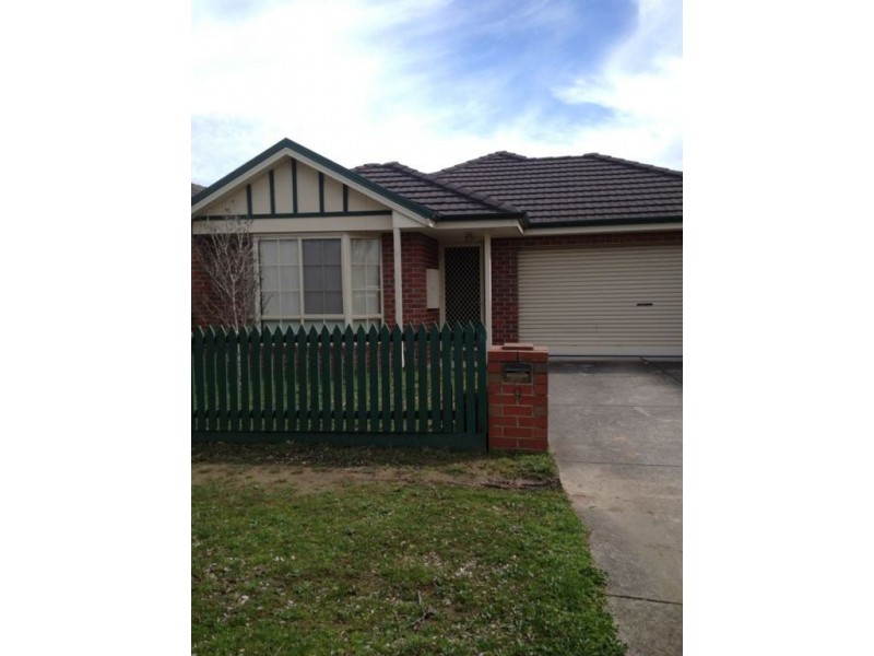 9 Zofia Place, Alfredton VIC 3350