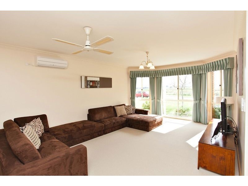 45 Clarke Street, Miners Rest VIC 3352