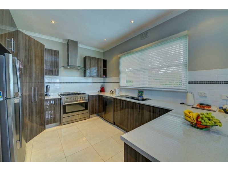 1721 Sturt Street, Alfredton VIC 3350