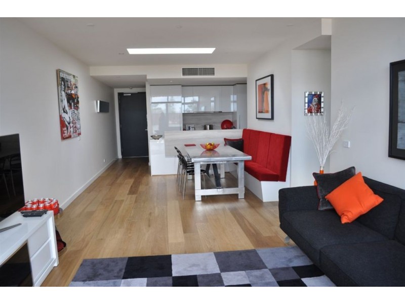 206/18-22 Wendouree Parade, Lake Wendouree VIC 3350