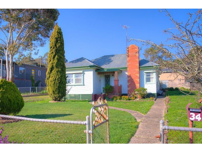 34 Rogers Street, Creswick VIC 3363