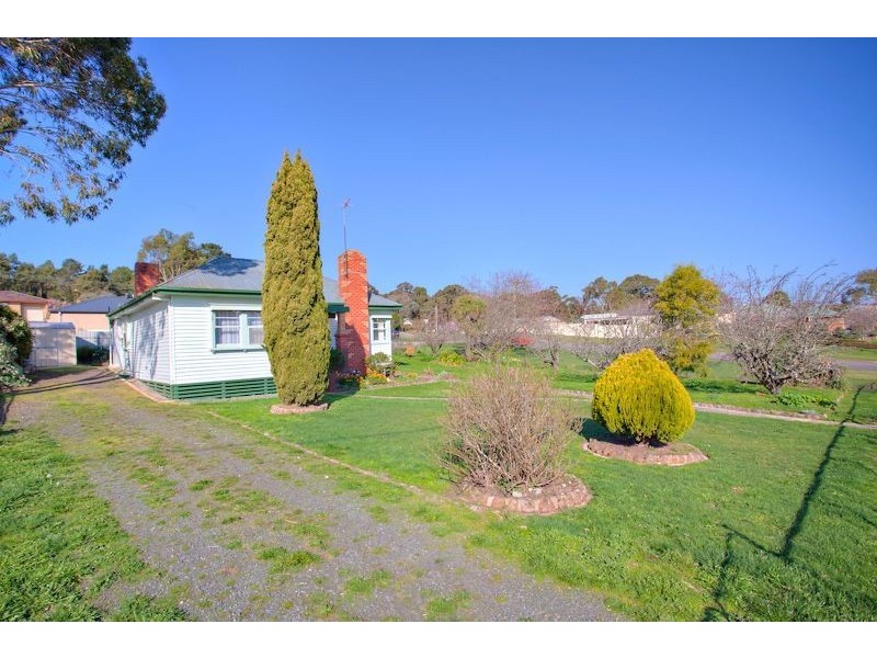 34 Rogers Street, Creswick VIC 3363