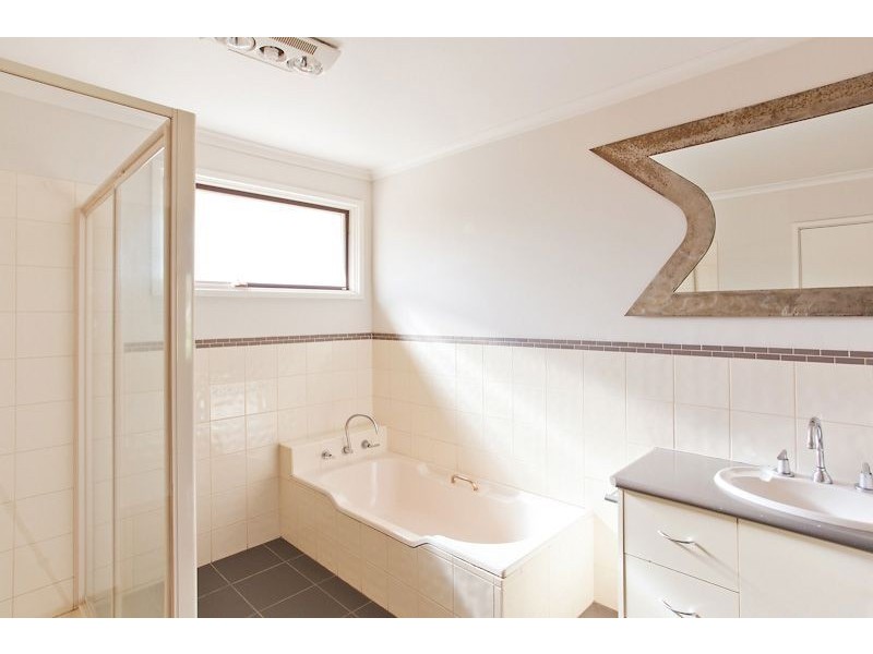 813 Geelong Road, Canadian VIC 3350