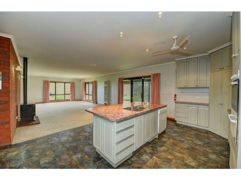 165 Cuthberts Road, Alfredton VIC 3350