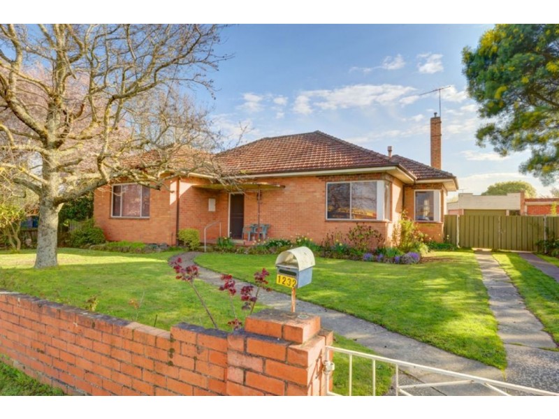 1232 Howitt Street, Wendouree VIC 3355