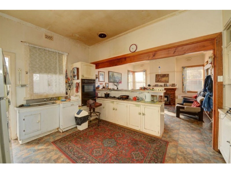 1232 Howitt Street, Wendouree VIC 3355