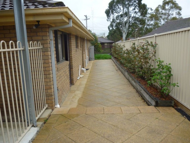 9 Malbec Drive, Mount Clear VIC 3350